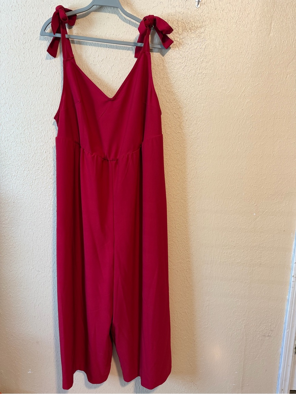 Torrid Wide Leg Jumper Overalls in Sexy Red Size 2X Short Cropped Plus Size - Picture 2 of 8